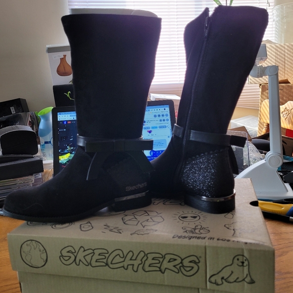 Kids' dressy boots - Picture 1 of 9